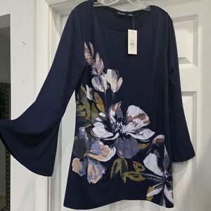 Elegant Floral Bell Sleeve Tunic